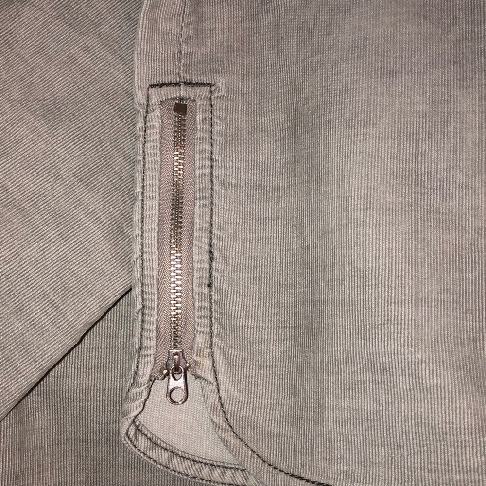 Pants - Picture 4 of 5